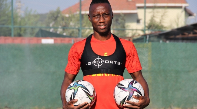 Obinna Nwobodo: "Umarım bizim için başarılı bir sezon geçer"