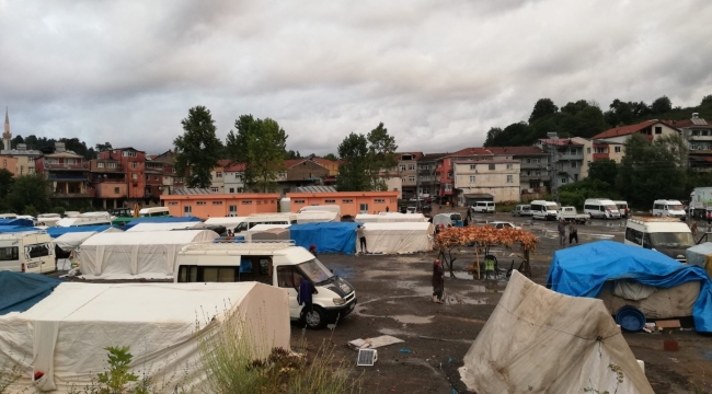 Zonguldak'ta mevsimlik tarım işçilerinin çadırları sular altında kaldı