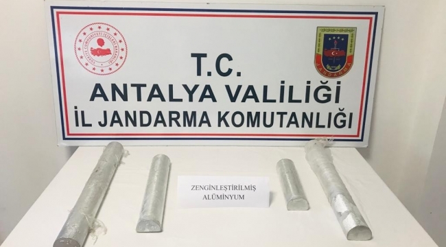 Antalya'da jandarmadan zenginleştirilmiş saf alüminyum operasyonu
