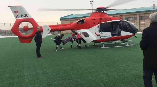 Kalp krizi geçiren yaşlı kadın hava ambulansla Konya'ya sevk edildi