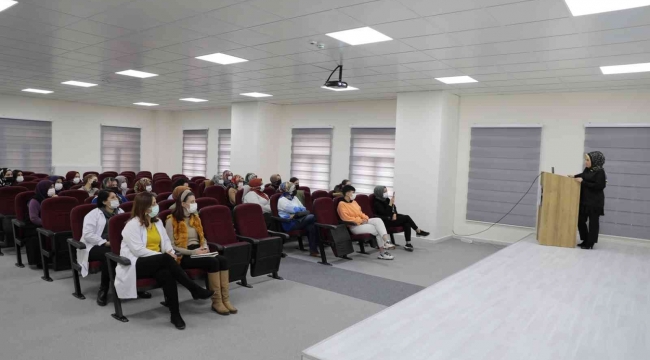 Nevşehir'de 'Aile İçi İletişim Semineri' düzenlendi